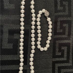 Elegant Fashion Pearl Necklace and Bracelet Set(can be attached together)